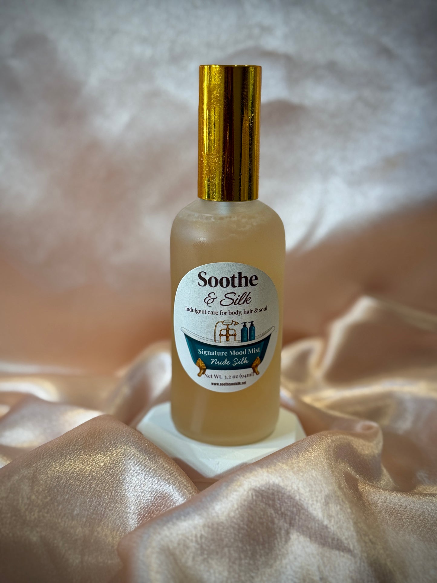 Nude Silk Signature Mood Mist